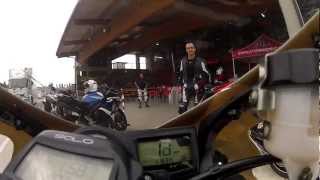 preview picture of video 'La tuta della moto, come indossarla... GoPro Hero2'