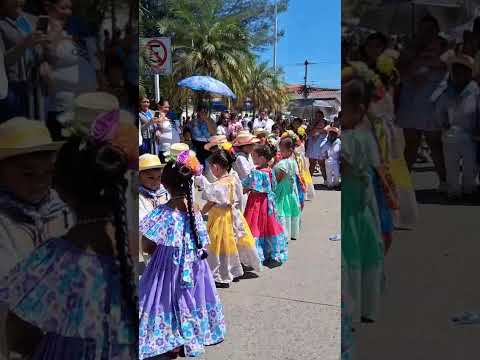 Danza folclórica , en Honduras noble cuna de francisco Morazan , kinder El Progreso yoro