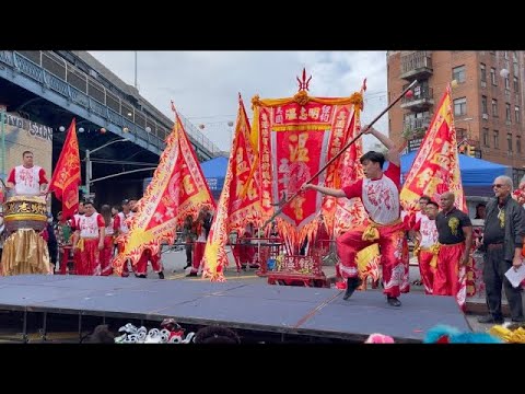 Lionman 2 apresenta The Late Crescent Moon Blade- Qinglong Ji, equipe WCM Hung Gar Kung Fu-