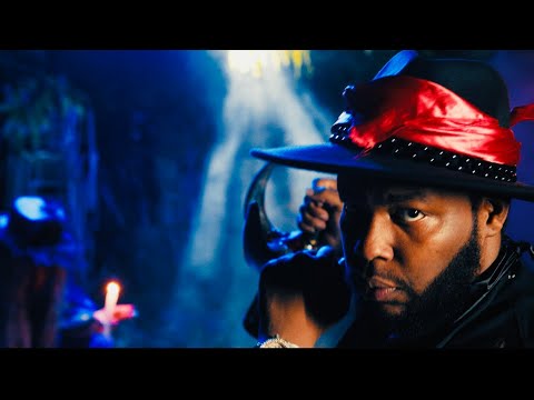 MiG Arogan - Moon Under Me (Official Video)