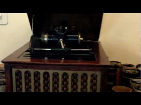 Edison Amberola30 - Me-Ow Irving Kaufman.MOV