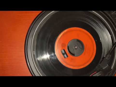 Petula Clark- “Downtown” (1965, 45 RPM.)