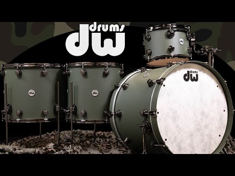 DW Collector's Series - Toy Tank Green (Carousel View)