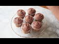 How To Pipe Icing On Cupcakes With Zoë François Of ZoëBakes