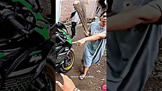 Download lagu Laughable moment when Denz Bagus got angry with his mother for revving his motorbike #motovlog mp3