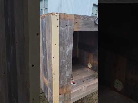 Building a smokehouse from upcycled pallets and an old privacy fence!