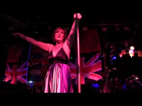 ESCKAZ in Amsterdam: Nicki French - Mega Eurovision Medley
