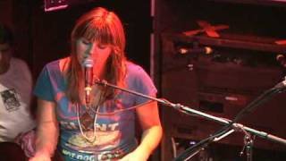 Grace Potter and the Nocturnals - HQ Version:  &quot;Treat Me Right&quot;: 9/14/06: The 8x10: Baltimore, MD