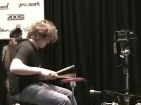 1,186 single strokes in 60 seconds – Tom Grosset (16 years old)