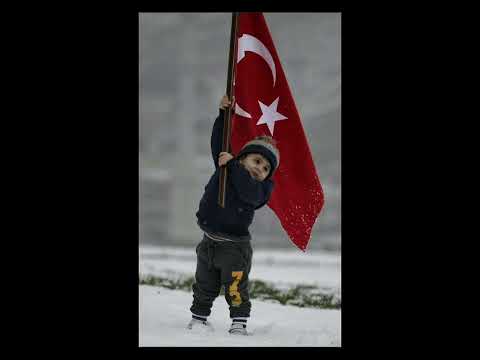Şerif Saka Göklerde Ülkum Ne Mutlu Türk'üm