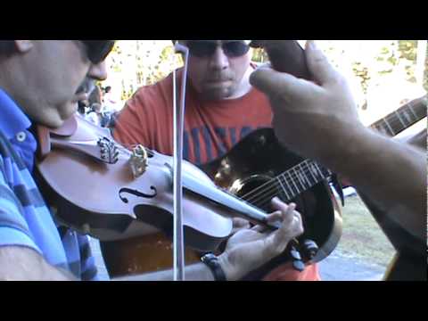 Ed Carnes at Harvest festival 2010.mpg