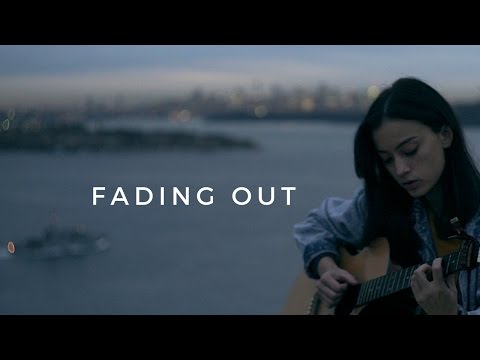 Abi Warwick - Fading Out (Original)