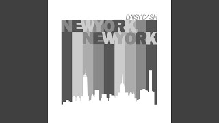 Kadr z teledysku New York, New York tekst piosenki Daisy Dash