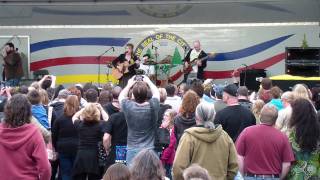 Crystal Bowersox - For What It&#39;s Worth