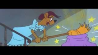 OH CHARLIE, PORQUE VOCÊ SE ESCONDEU NO MEU COBETOR?