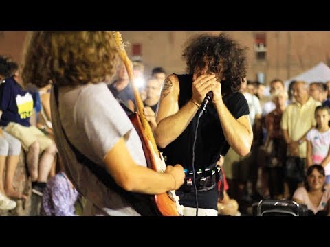 Moses Concas & @Borja Catanesi - Street Improvisation Beatbox Harmonica Guitar