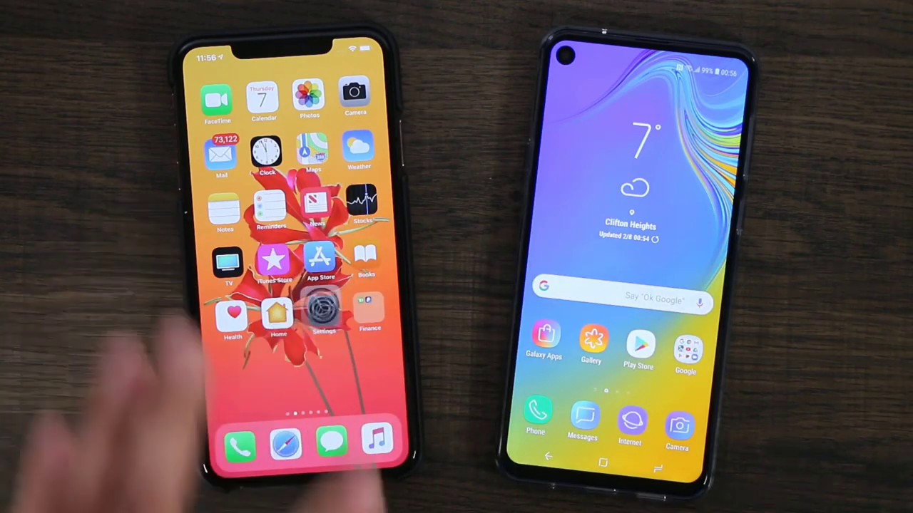 Samsung Galaxy A8s vs iPhone XS Max Display Comparison & Review