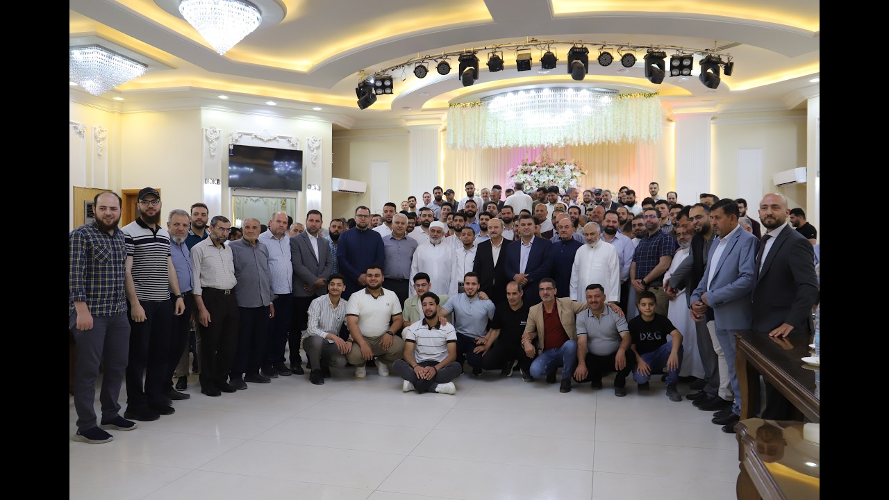 في ثاني أيام العيد.. أهالي داريا يجتمعون في معايدة جماعية