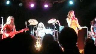 Donnas - Pomona - It's On The Rocks