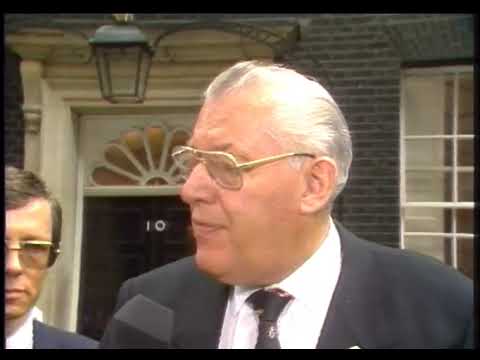 "WIPE THE IRA OUT" IAN PAISLEY CALLS FOR THE REINTRODUCTION OF THE DEATH PENLATY - MARGARET THATCHER