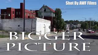 Que - Bigger Picture