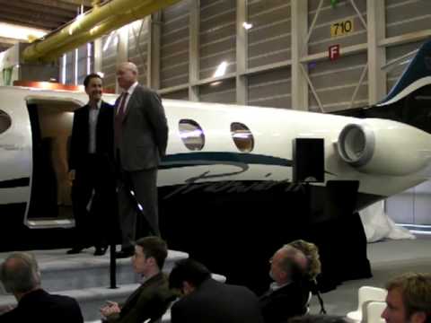 AVweb Short: EBACE 2008 — Hawker Unveils Premier II