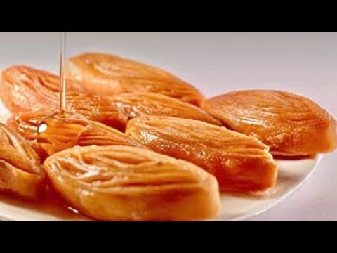 Khaja || Khaja Recipe || Crispy Khaja Recipe || Madakku || Inippu Poori