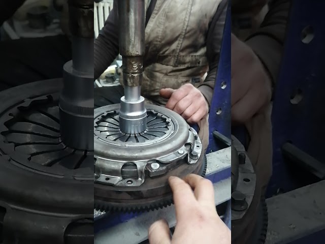 Корзина сцепления Sachs, система автоматической компенсации износа XTend - Ford 