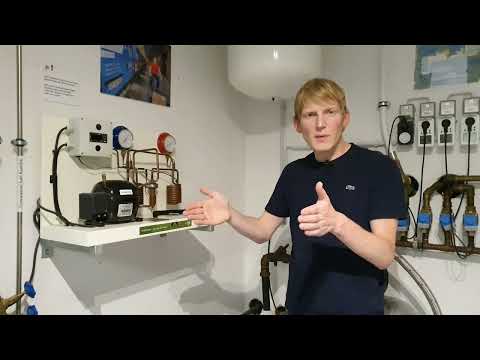 Function of an air-water heat pump