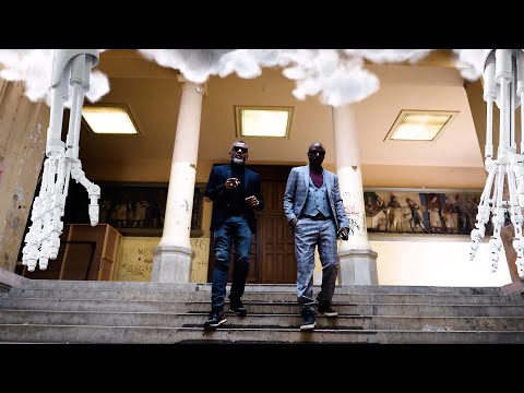 Hill G - Ta Tête dans un Bucket