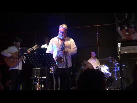 Juliana Areias dancing Samba de Gafieira with teacher Felipe Ortega - Born to Samba Show - Australia