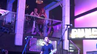 Punchline - Weekends