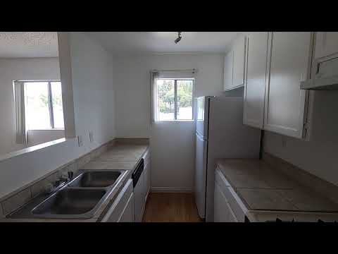 PL9705 - Bright Upper 2 Bed + 2 Bath Apartment for Rent! (Glassell Park, CA)