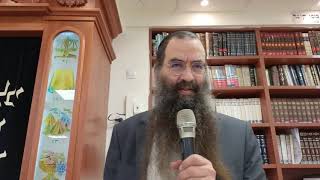 הרב עובדיה יוסף | פרשת השבוע | נח לא הוכיח את דורו סיפורים רבים על סבא (הרב עובדיה יוסף (הנכד)) - התמונה מוצגת ישירות מתוך אתר האינטרנט יוטיוב. זכויות היוצרים בתמונה שייכות ליוצרה. קישור קרדיט למקור התוכן נמצא בתוך דף הסרטון