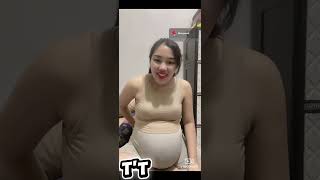 Download lagu Seriously!!! While changing clothes live, it just slipped out. mp3 Download lagu Seriously!!! While changing clothes live, it just slipped out. mp3