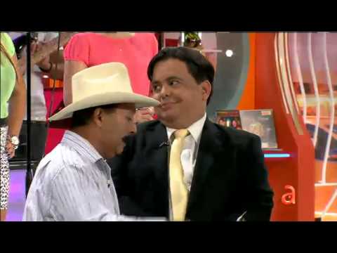 Urbinito y Carlucho - América TeVé