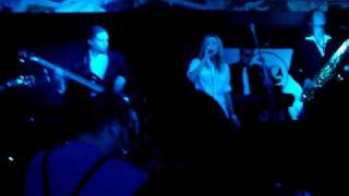 Video Snadné Pohyby - Cesta na jih