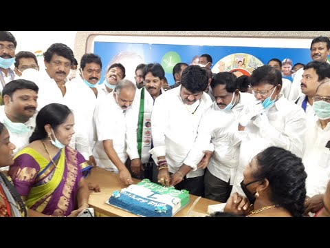 YCP Celebrations one Year Completed Cakecutting in Visakhapatnam,Vizagvision....