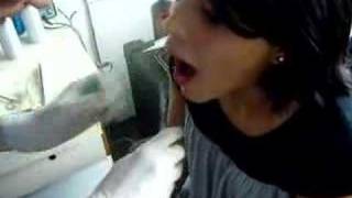 Yasmin Kolokando piercing! =)