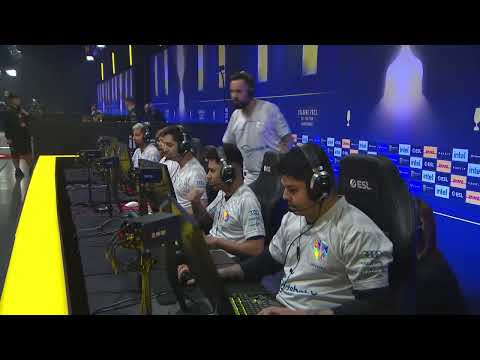 DemQQ smurfing with deagle in Cologne 😱