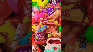 Download lagu Beng beng Chocolate candy 🍬 Dark wali chocolate 🍫 mix rainbow candy#crazyeattime#bengbeng#shorts mp3