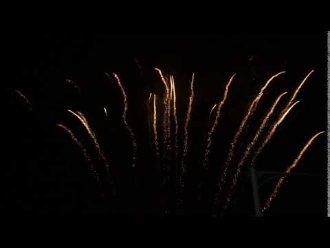 DGPC08 1 2inch professional display cake 30shot S shape 100 shot gold tail with color tipsred blue p