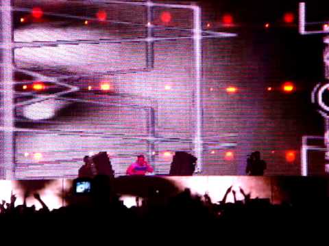 Tiesto at O2 Arena - Marcus Schossow