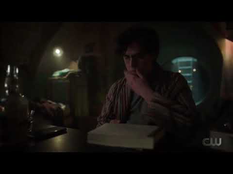 Riverdale 5x16 Jughead and Betty Texting since #Bughead