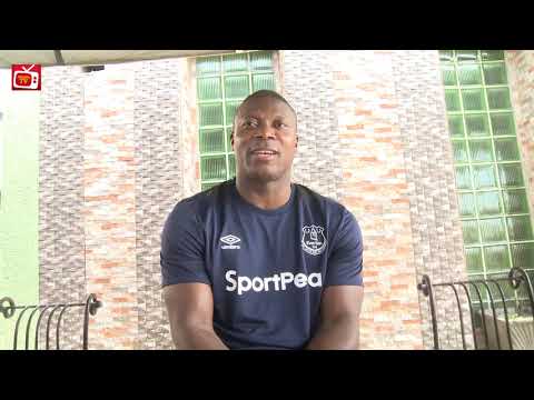 Yakubu Aiyegbeni Boxes With Anthony Joshua Yakubu Aiyegbeni Boxes With Anthony Joshua
