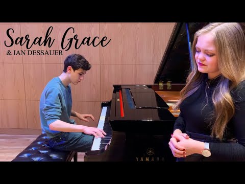 Sarah Grace and Ian Dessauer perform "It's Beginning to Look a Lot Like Christmas"