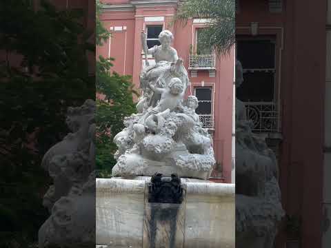 “Explorando a Praça Júlio Mesquita no Centro de São Paulo, com sua deslumbrante fonte monumental!