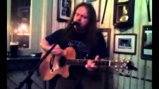 Colm O'Brien at Durty Nelly's