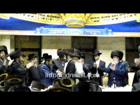 Munkatch Central Sheva Brochos Elul 5772