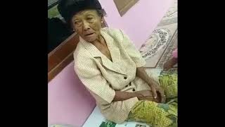 Download lagu Nenek nenek bertengkar mp3